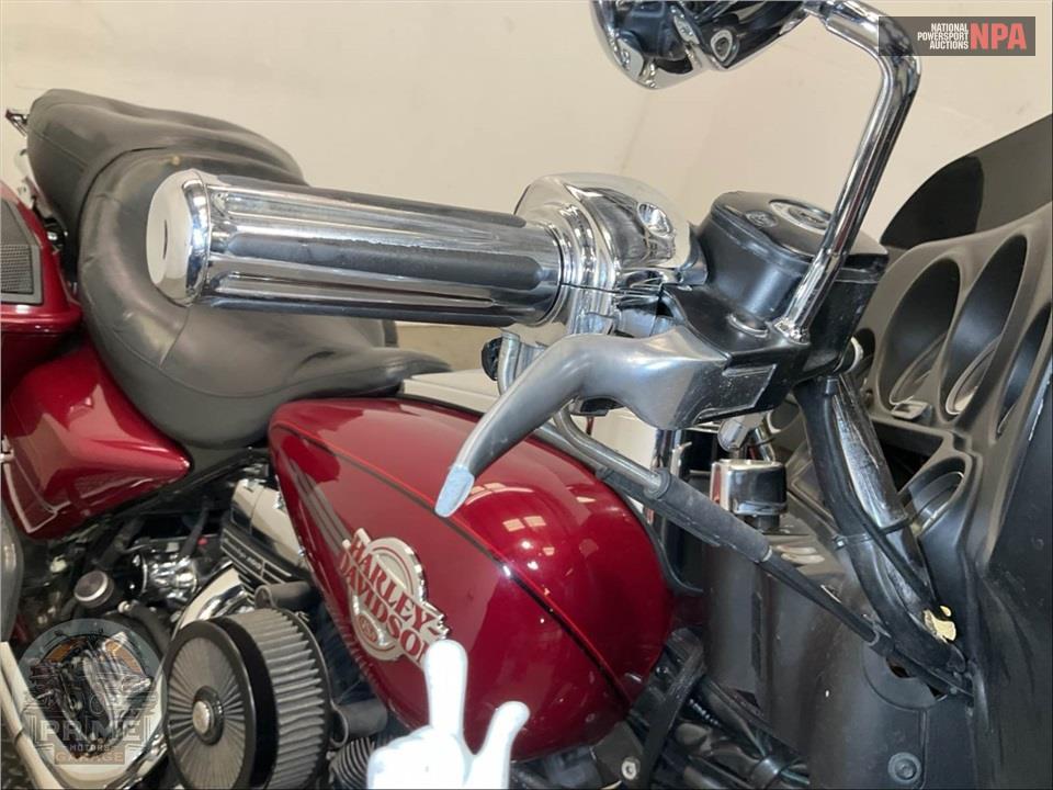 2006 Harley-Davidson FLHTCUI ULTRA CLASSIC ELECTRA GLIDE — фото 28