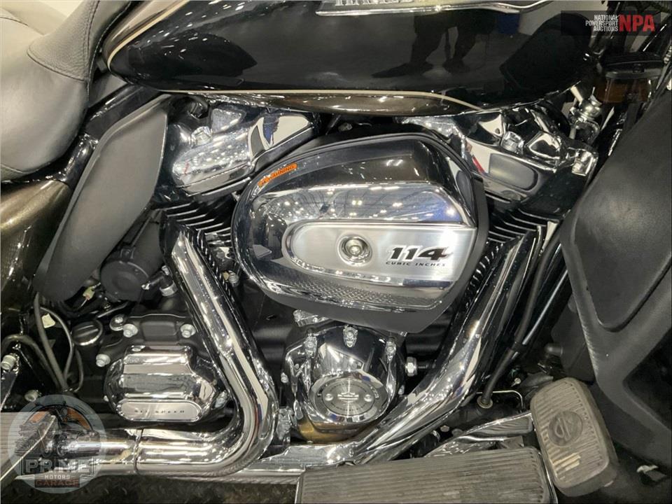 2020 Harley-Davidson FLHTCUTG TRI GLIDE ULTRA — фото 6