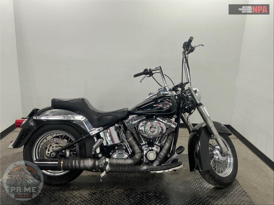2010 Harley-Davidson FLSTC HERITAGE SOFTAIL CLASSIC — фото 1
