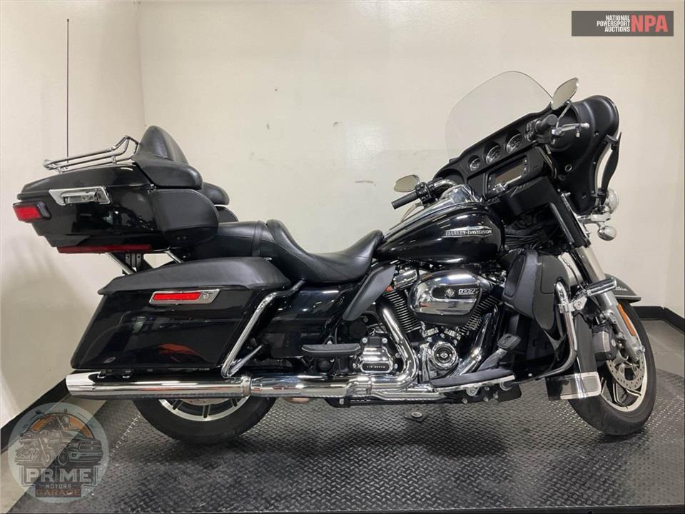 2018 Harley-Davidson FLHTCU ELECTRA GLIDE ULTRA CLASSIC — фото 1