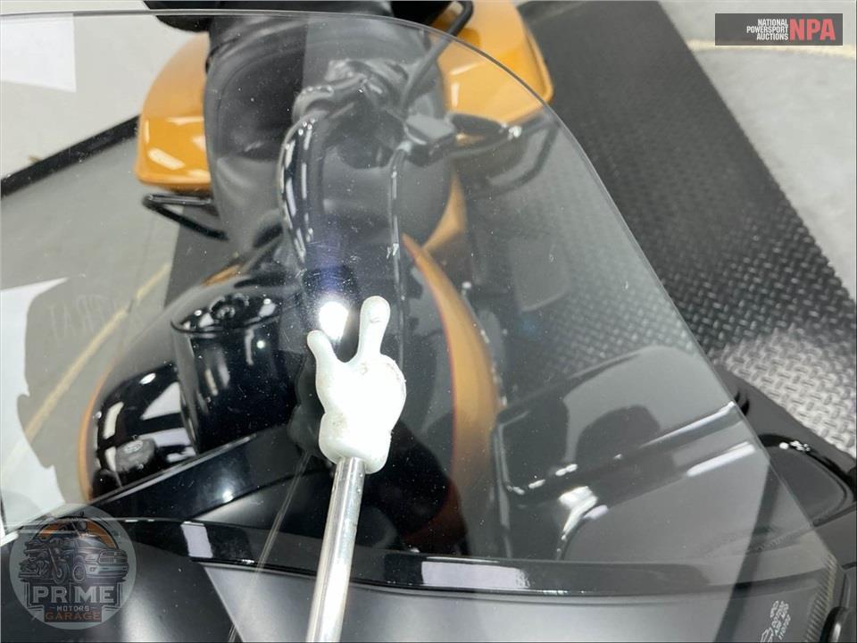 2023 Harley-Davidson FLTRK ROAD GLIDE LIMITED — фото 21