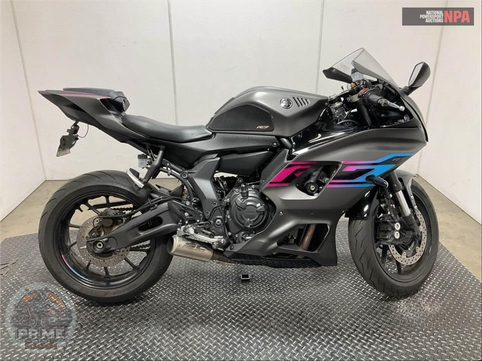 2024 YAMAHA YZF-R7