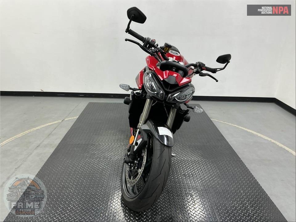 2025 Triumph STREET TRIPLE 765 RS — фото 2