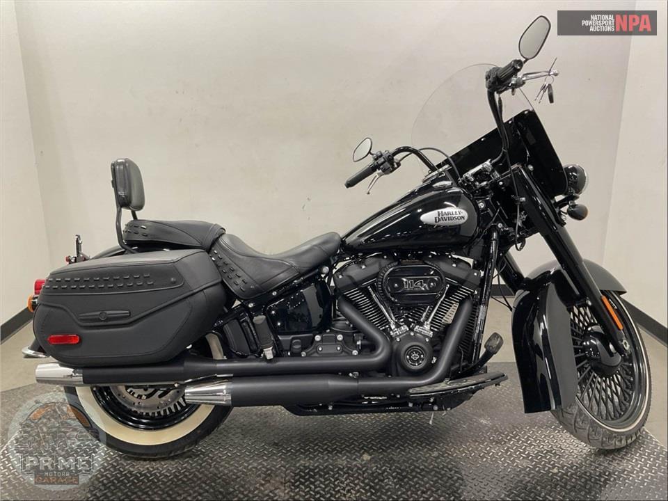 2023 Harley-Davidson FLHCS HERITAGE CLASSIC 114 — фото 1