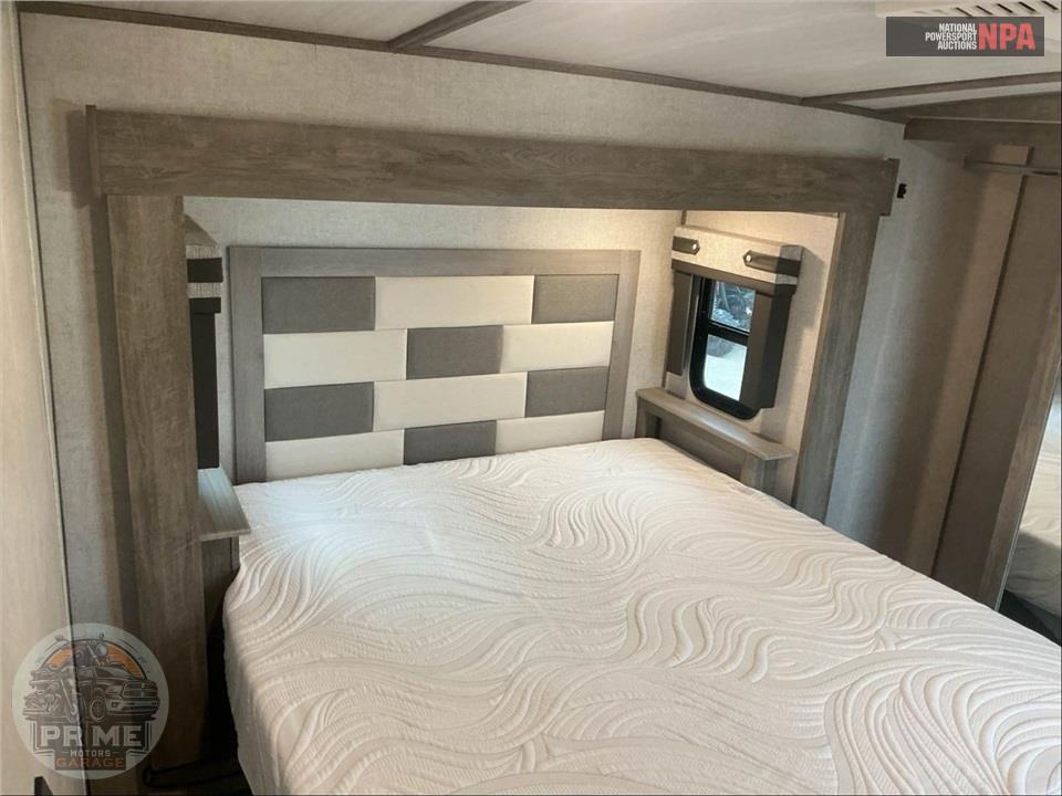 2021 Salem By Forest River M-369BL - HEMISPHERE FIFTH WHEEL SERIES — фото 10
