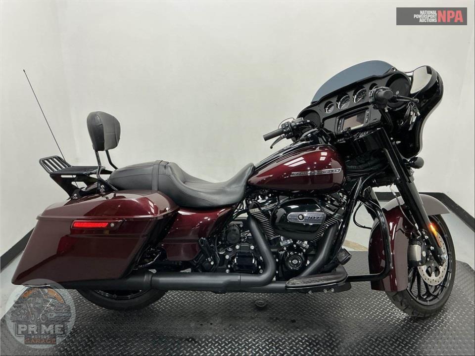 2018 Harley-Davidson FLHXS STREET GLIDE SPECIAL — фото 1