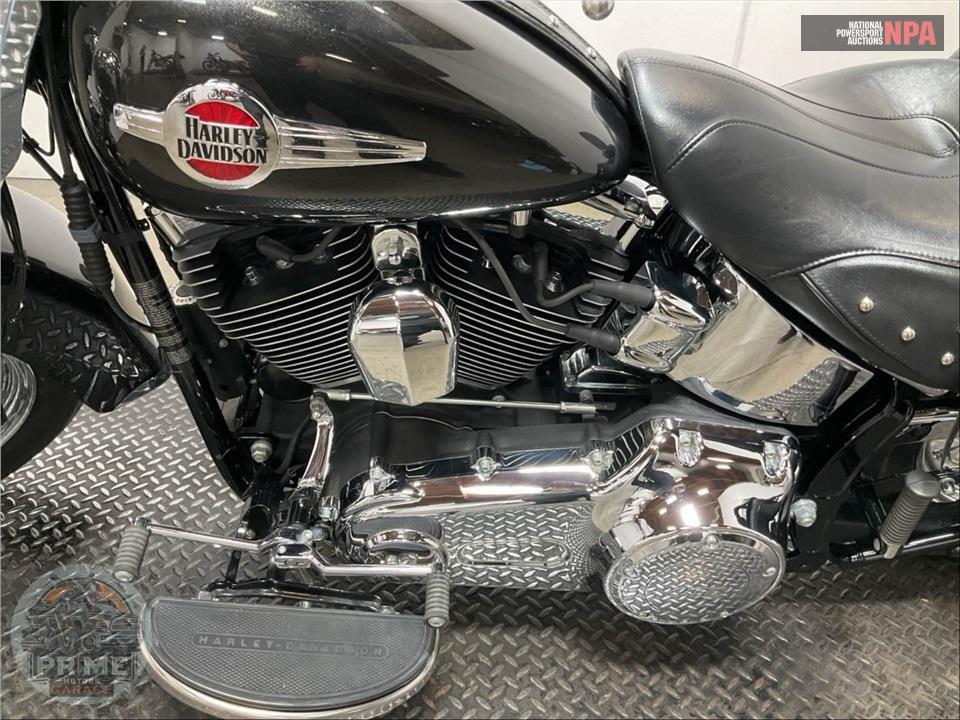 2017 Harley-Davidson FLSTC HERITAGE SOFTAIL CLASSIC — фото 7
