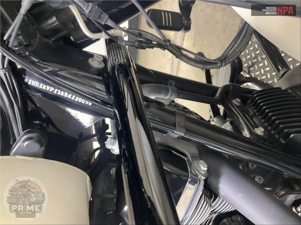 2019 Harley-Davidson FLHRXS ROAD KING SPECIAL — фото 15
