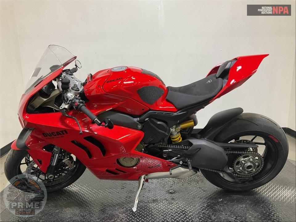 2023 Ducati PANIGALE V4 — фото 3