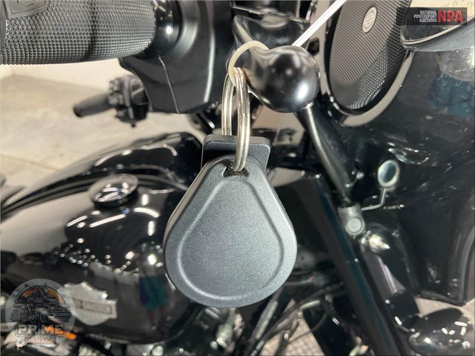 2021 Harley-Davidson FLHXS STREET GLIDE SPECIAL — фото 10