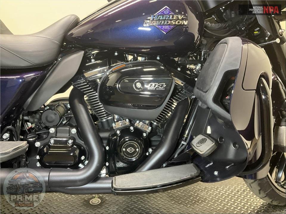 2025 Harley-Davidson FLHTCUTG TRI GLIDE ULTRA CLASSIC — фото 6