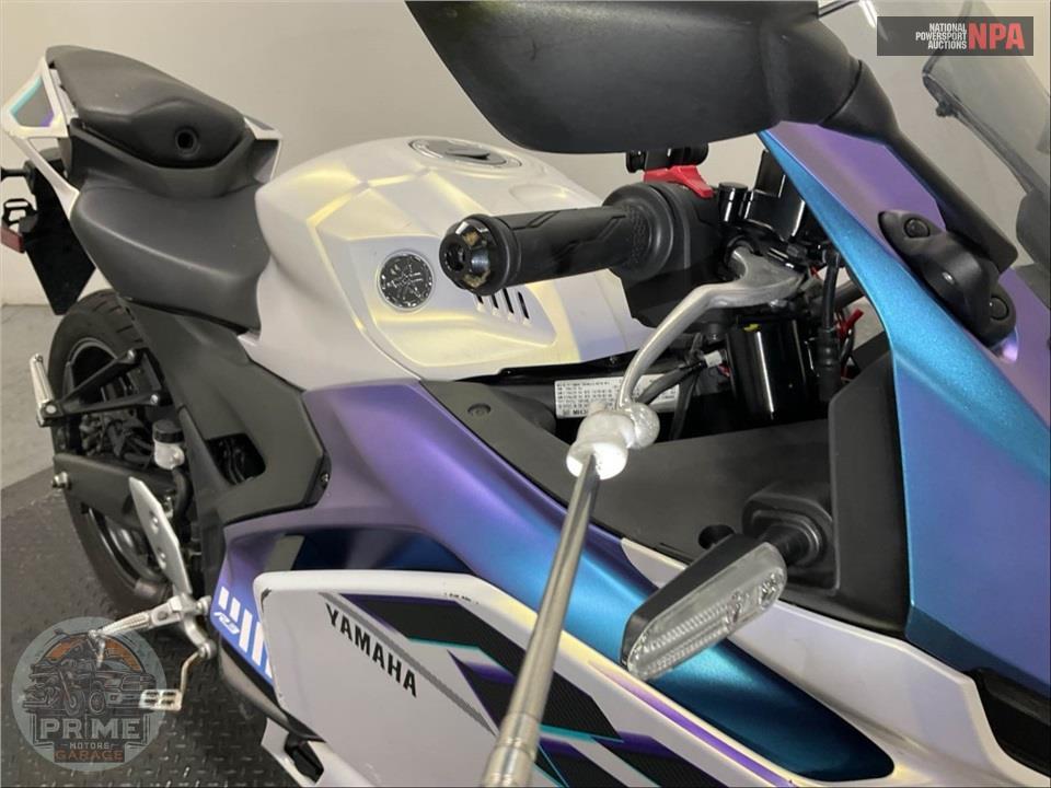 2025 Yamaha YZF-R3 — фото 24