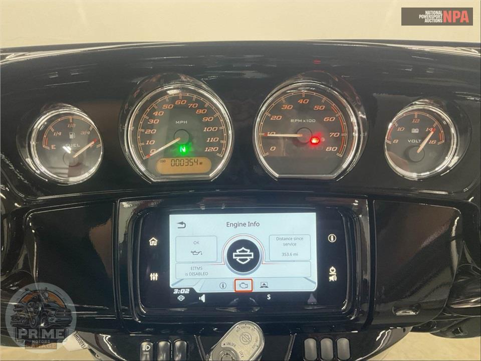 2024 Harley-Davidson FLHTCUTG TRI GLIDE ULTRA CLASSIC — фото 5