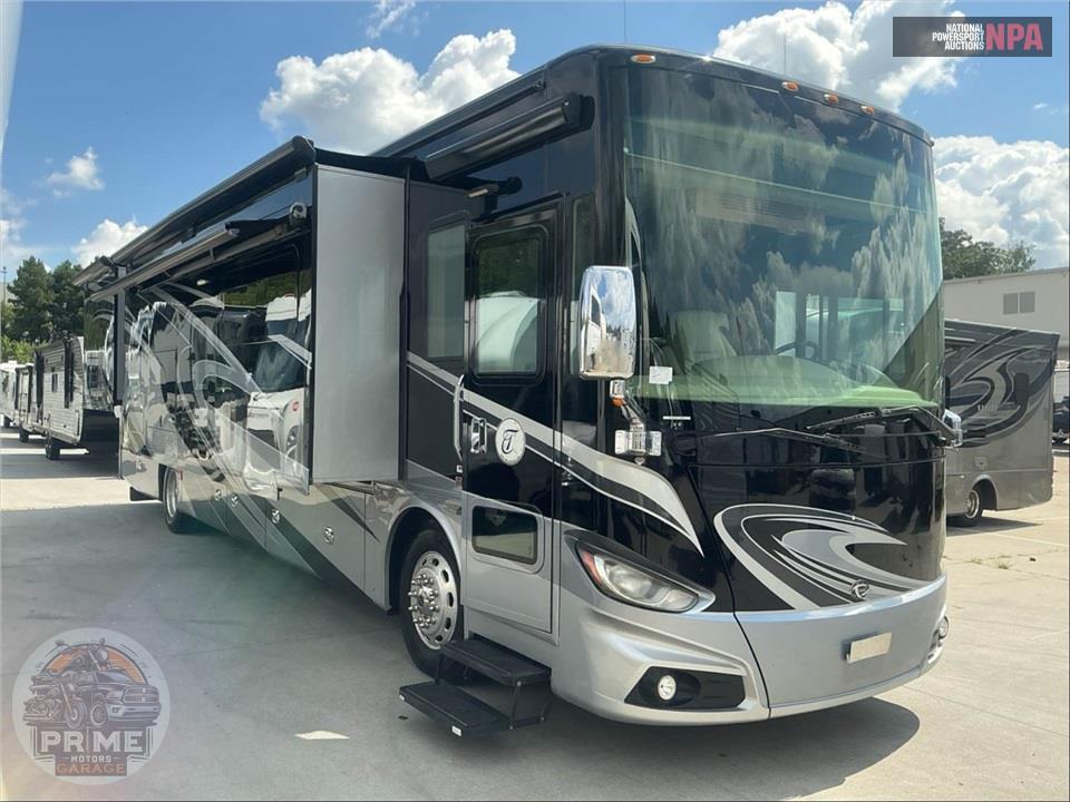 2015 Phaeton M-40AH FREIGHTLINER 380HP — фото 1