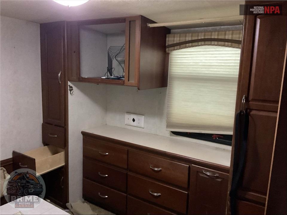 2005 Itasca M-38R-WORKHORSE (**) - SUNCRUISER SERIES — фото 27
