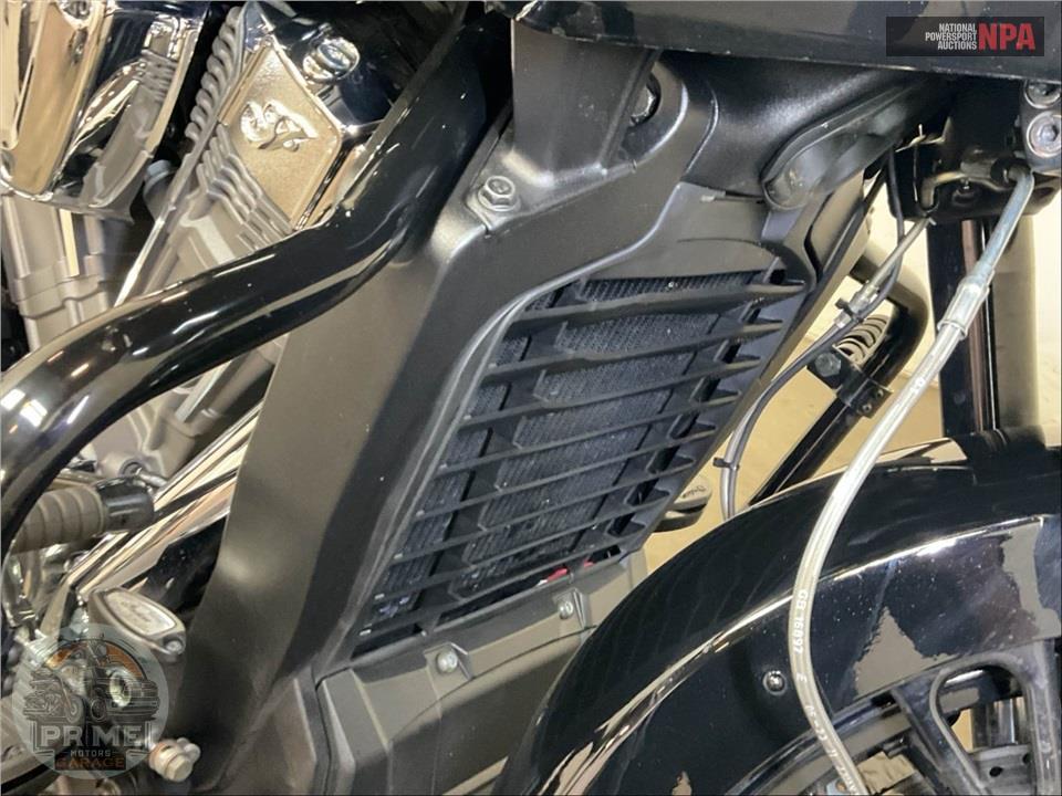 2024 Indian Motorcycle CHALLENGER (SMOKE) — фото 11