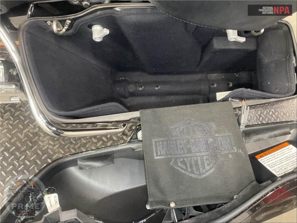 2023 Harley-Davidson FLTRKSEANV CVO ROAD GLIDE LTD ANNIVERSARY — фото 20