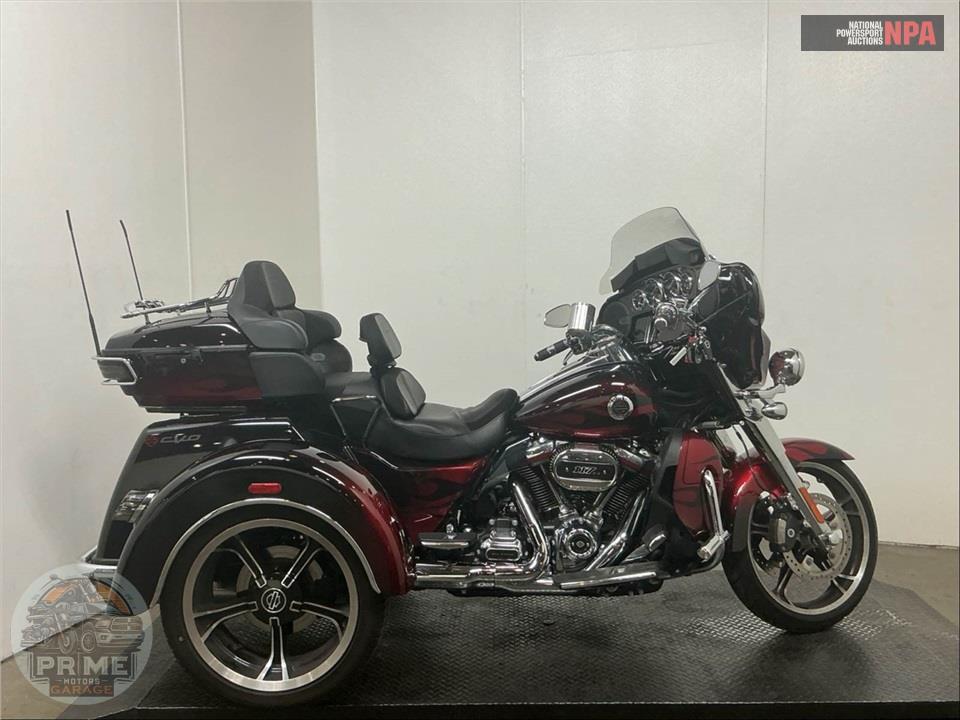 2022 HARLEY-DAVIDSON FLHTCUTGSE CVO TRI GLIDE