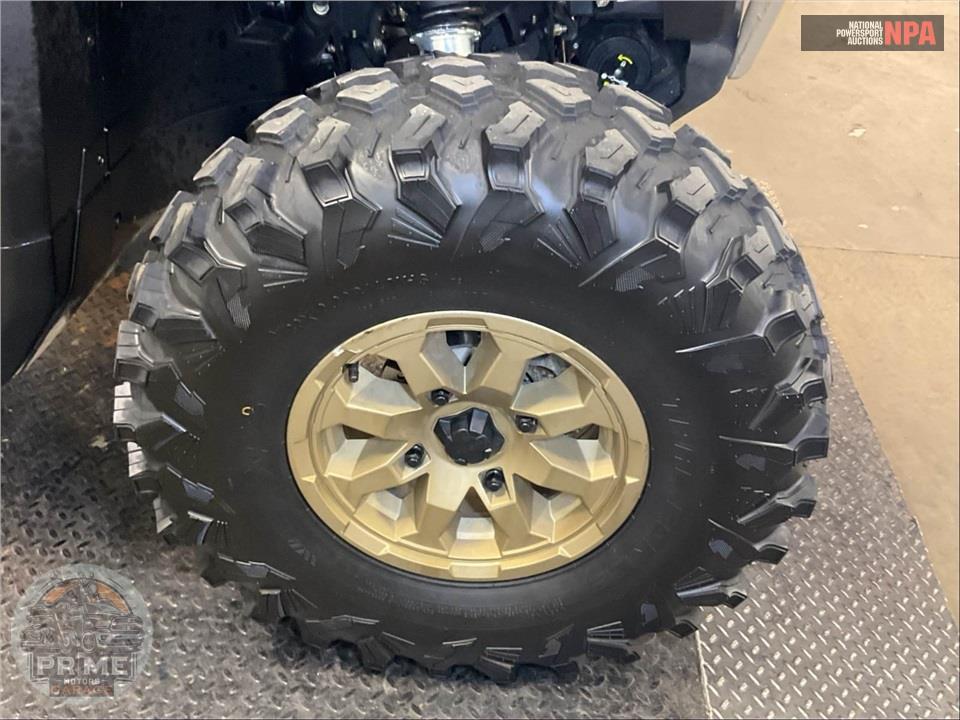 2025 Can-Am DEFENDER MAX LIMITED CAB HD10 — фото 16