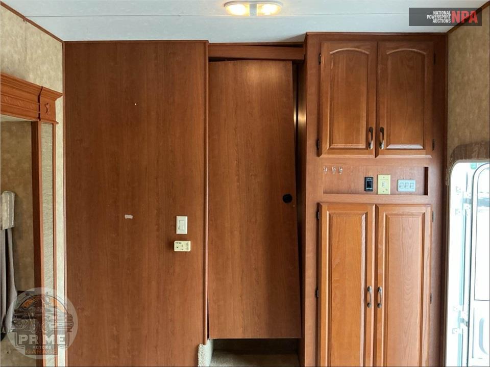 2009 Sandpiper By Forest River M-335RGT - FIFTH WHEEL SERIES — фото 44