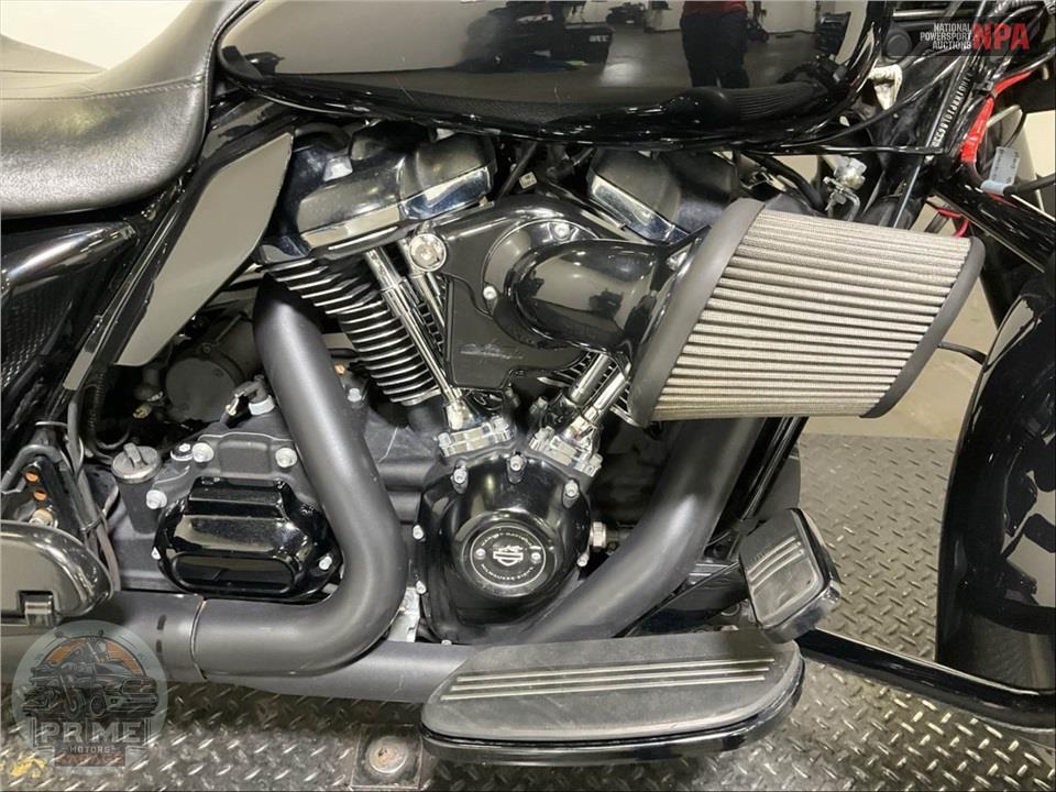 2020 Harley-Davidson FLHXS STREET GLIDE SPECIAL — фото 6