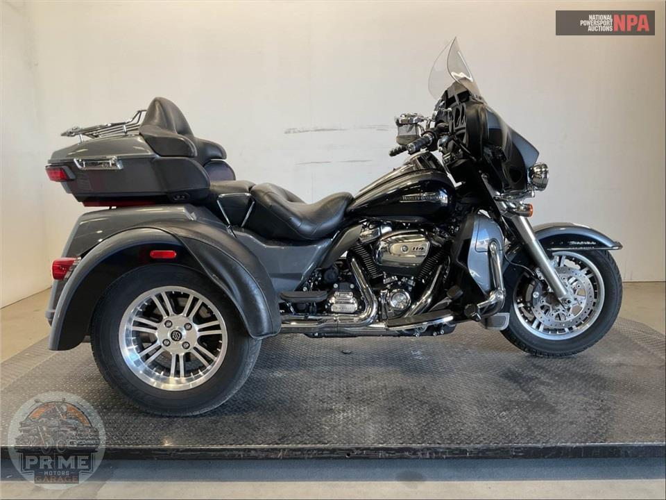 2021 Harley-Davidson FLHTCUTG TRI GLIDE ULTRA CLASSIC — фото 1