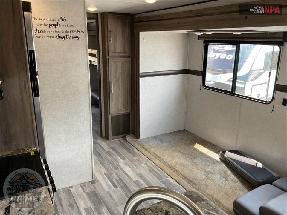 2022 Crossroads Rv M-340 BH - ZINGER SERIES — фото 9