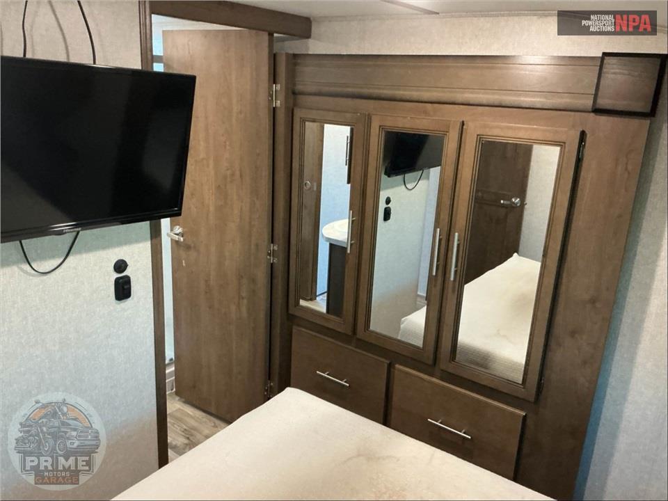2020 Keystone Rv M-364 BHL - COUGAR FIFTH WHEEL SERIES — фото 12
