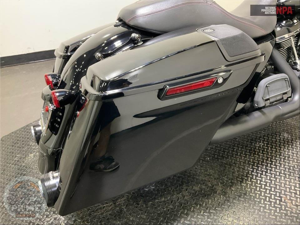 2019 Harley-Davidson FLHXS STREET GLIDE SPECIAL — фото 26