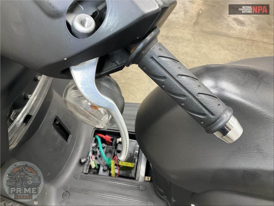 2017 Kymco LIKE 200I (ELECTRONIC FUEL INJECTION) — фото 22