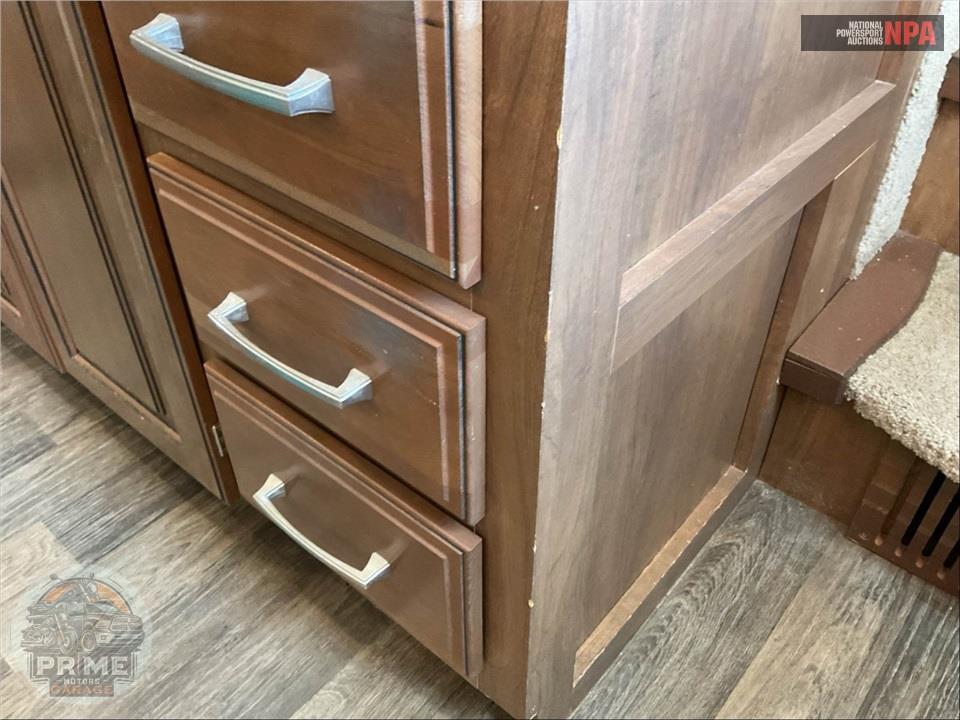 2016 Keystone Rv M-3711 FL - MONTANA FIFTH WHEEL SERIES — фото 13