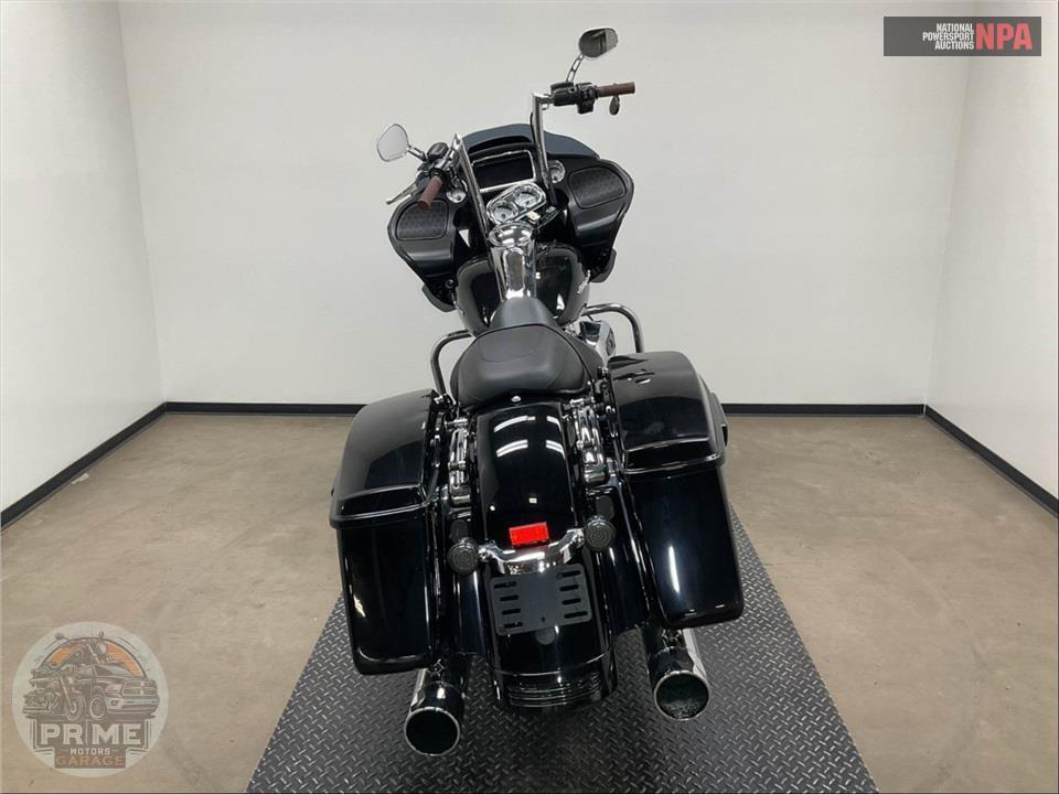 2019 Harley-Davidson FLTRX ROAD GLIDE — фото 4