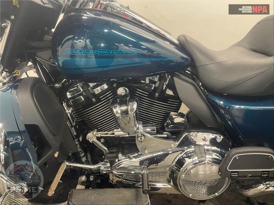 2020 Harley-Davidson FLHTCUTG TRI GLIDE ULTRA — фото 6
