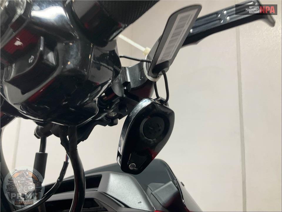 2025 Harley-Davidson FLTRXSTSE CVO ROAD GLIDE ST — фото 10