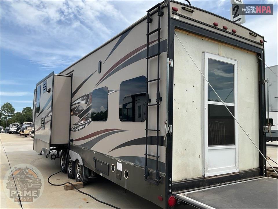 2015 Spartan By Forest River M-1239 Toy Hauler Series — фото 3