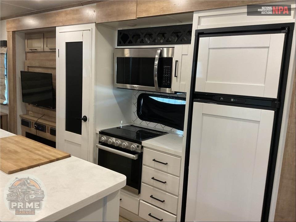 2021 Keystone Rv M-370 RL - ARCADIA FIFTH WHEEL SERIES — фото 6