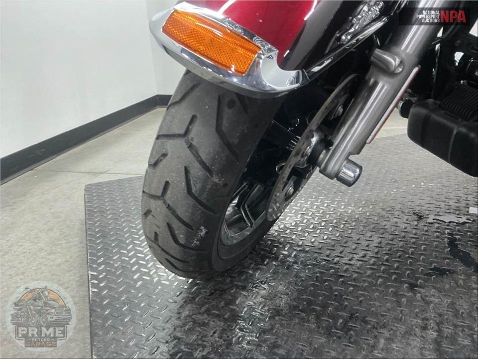 2014 Harley-Davidson FLHTK ELECTRA GLIDE ULTRA LIMITED — фото 32