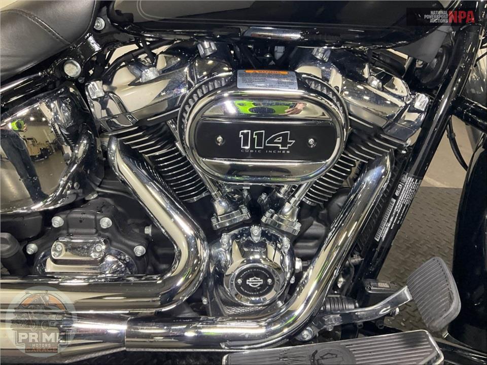 2024 Harley-Davidson FLHCS HERITAGE CLASSIC 114 — фото 6