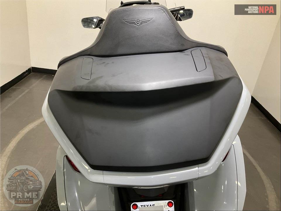 2021 Honda GL1800B GOLDWING — фото 20