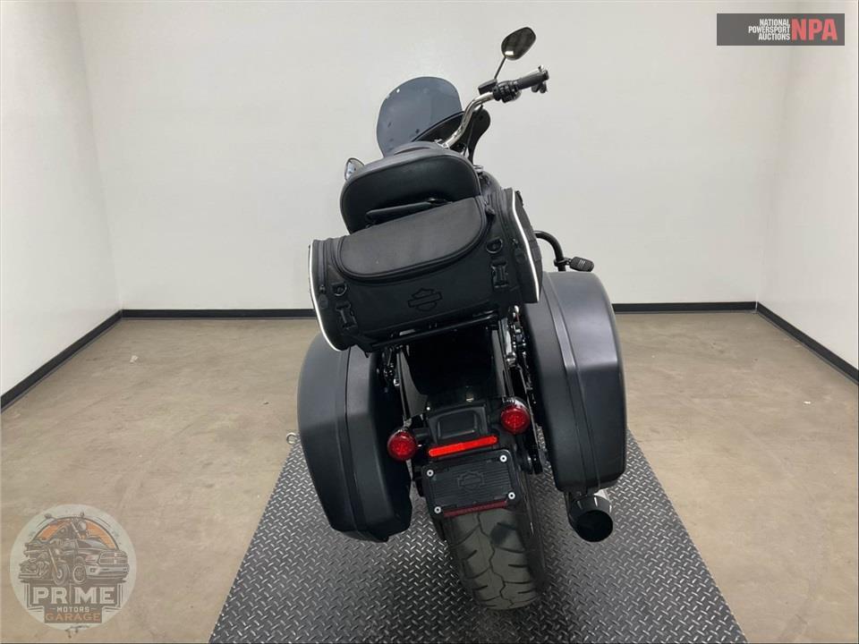 2019 Harley-Davidson FLSB SPORT GLIDE — фото 4