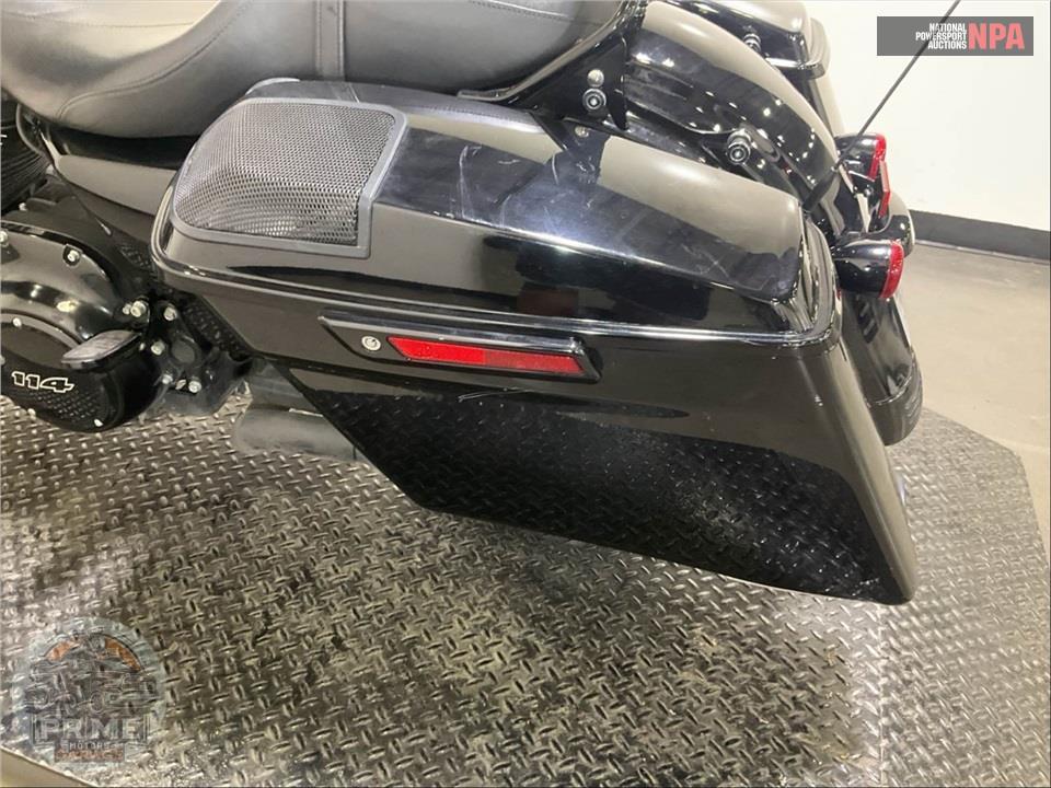 2019 Harley-Davidson FLHXS STREET GLIDE SPECIAL — фото 22