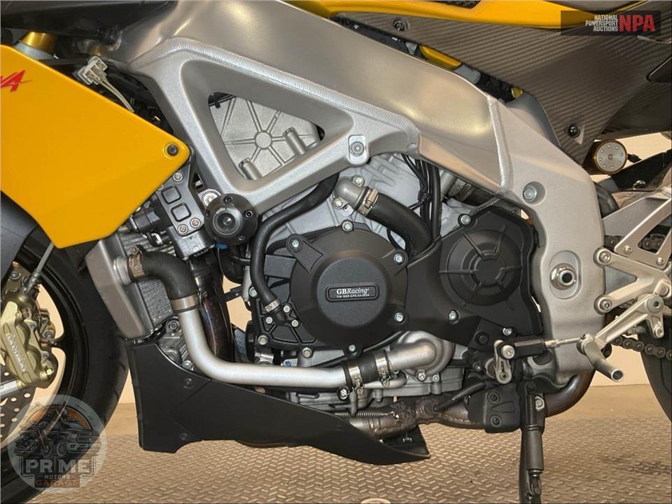 2012 Aprilia TUONO V4 R — фото 7