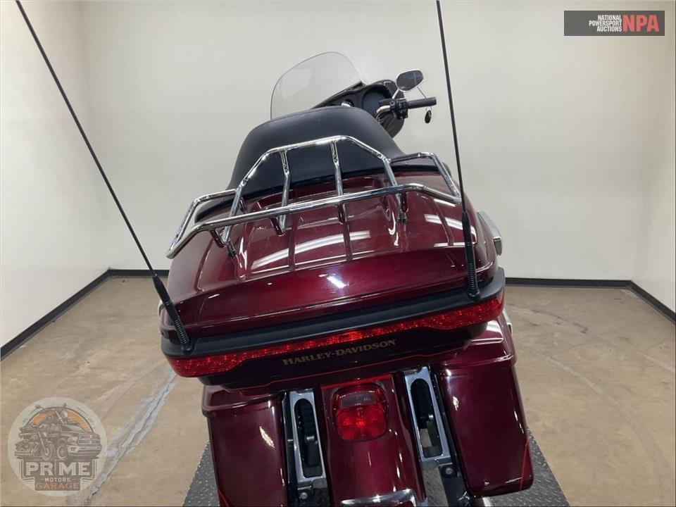 2016 Harley-Davidson FLHTK ELECTRA GLIDE ULTRA LIMITED — фото 23