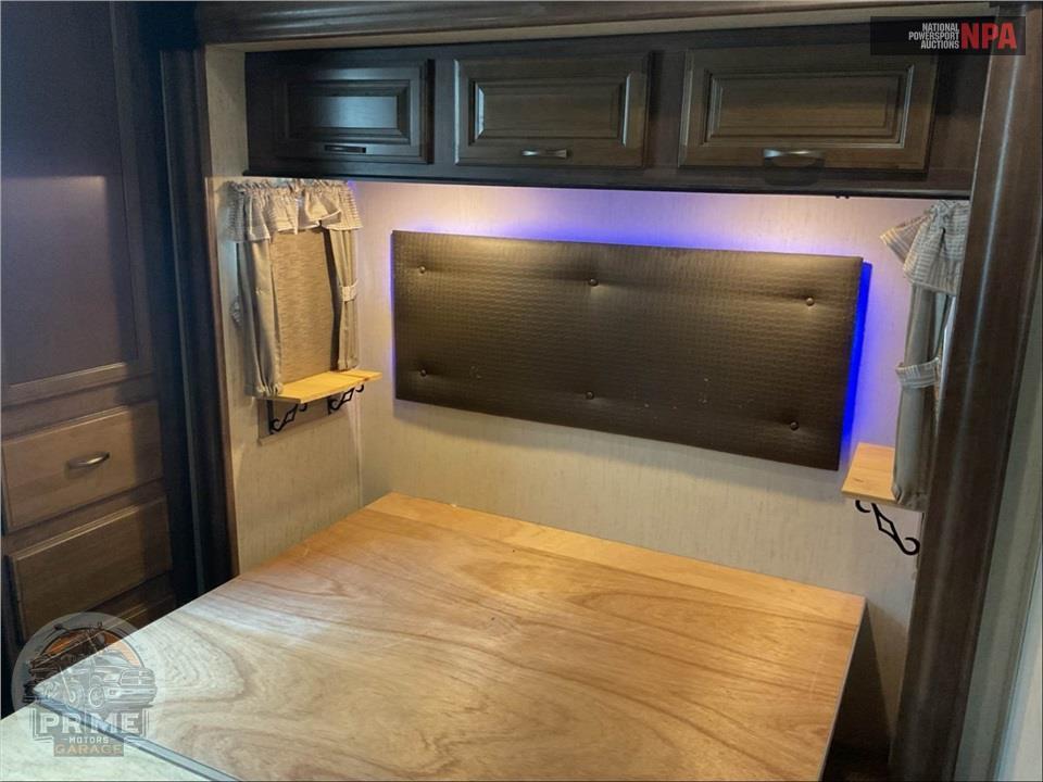 2020 Sierra By Forest River M-38FKOK - FIFTH WHEEL SERIES — фото 12