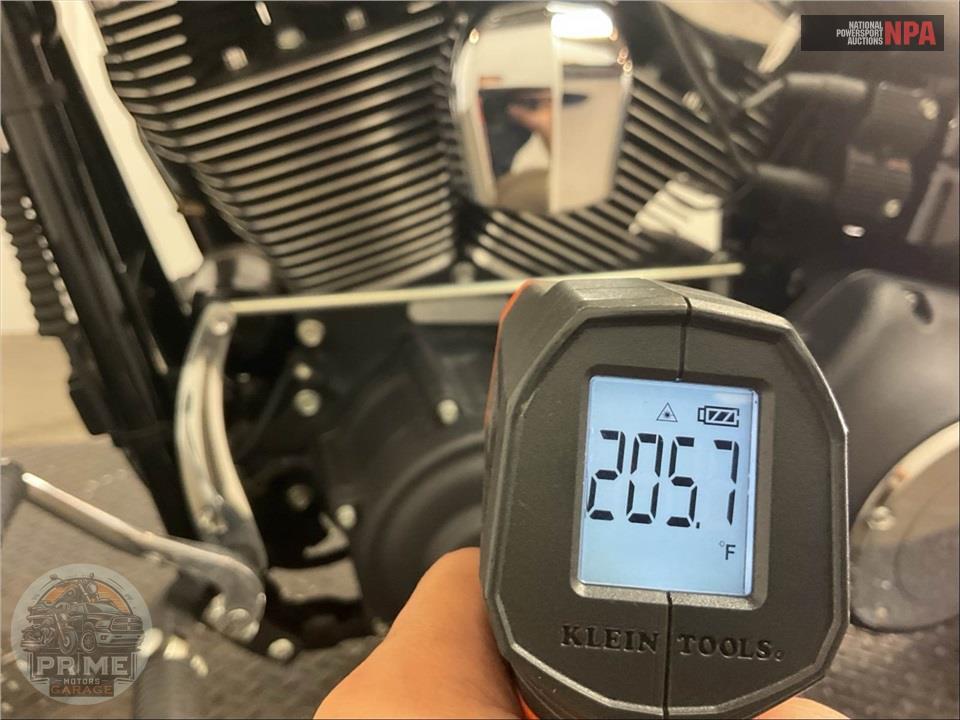 2017 Harley-Davidson FXDWG-103 DYNA WIDE GLIDE — фото 8