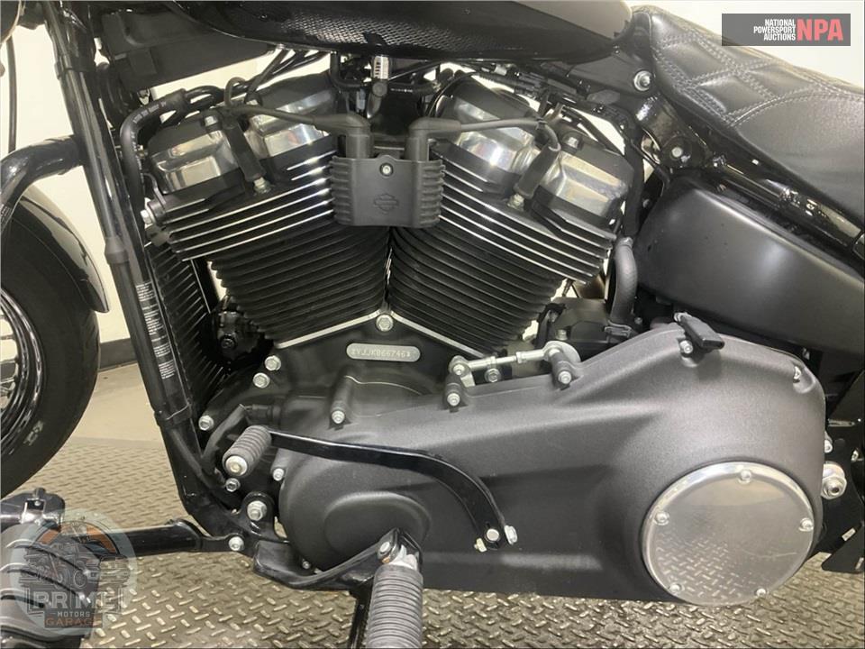 2019 Harley-Davidson FXBB STREET BOB — фото 7