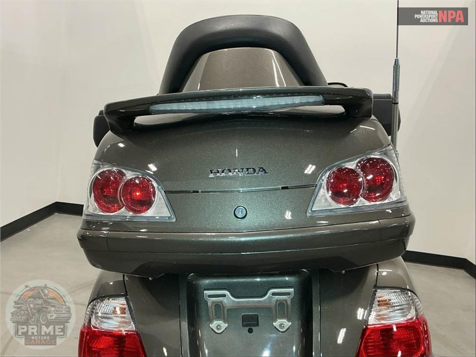 2009 Honda GL18HPM9 GOLDWING — фото 24