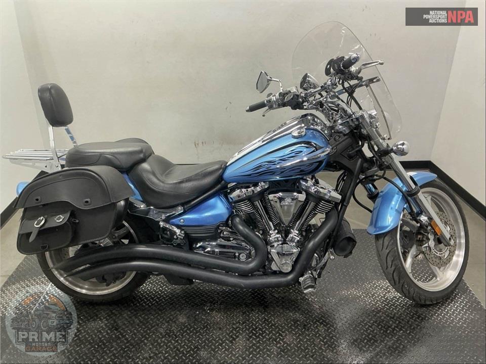 2011 Yamaha XV19CSAB/C RAIDER S RAVEN — фото 1