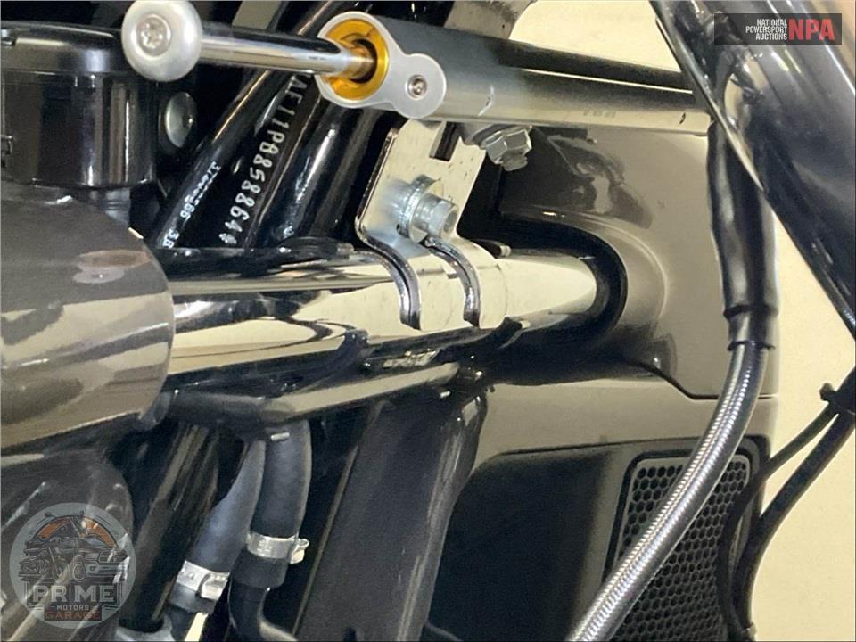 2023 Harley-Davidson FLHTCUTG TRI GLIDE ULTRA CLASSIC — фото 11