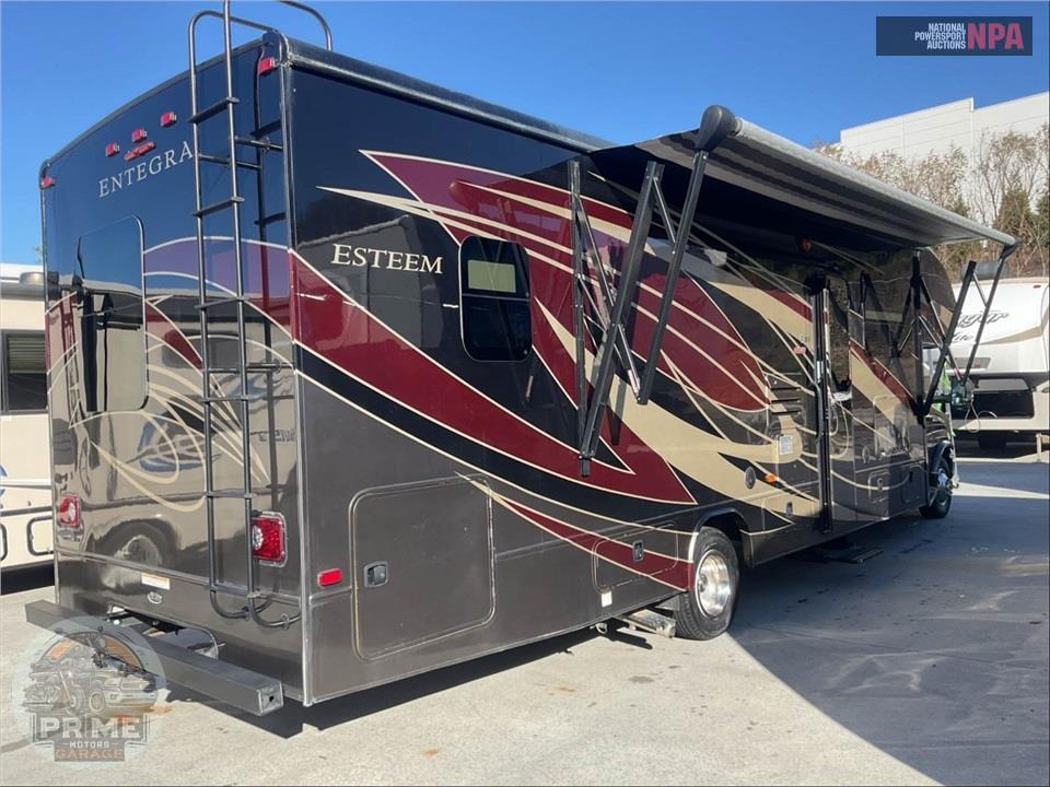 2019 Entegra Coach M-30X 450HP FORD - ESTEEM SERIES — фото 3